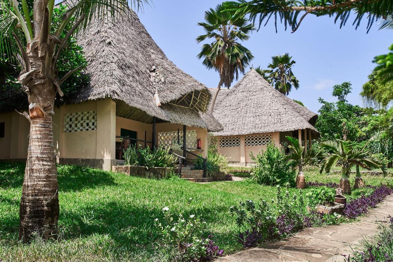 Coral Beach Resort Diani Beach Zewnętrze zdjęcie