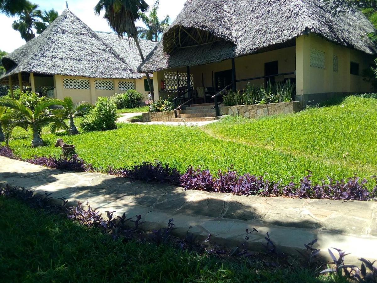 Coral Beach Resort Diani Beach Zewnętrze zdjęcie